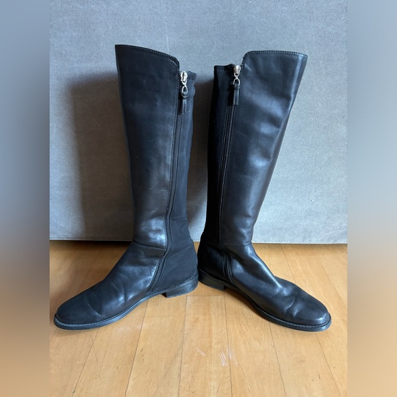 Tahari black leather boots (size 9.5) - Picture 4 of 7
